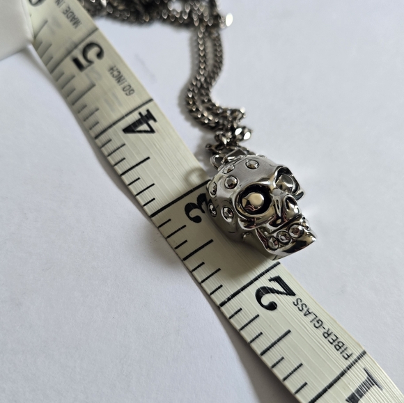 Alexander McQueen Skull Necklace Silver - Picture 9 of 9